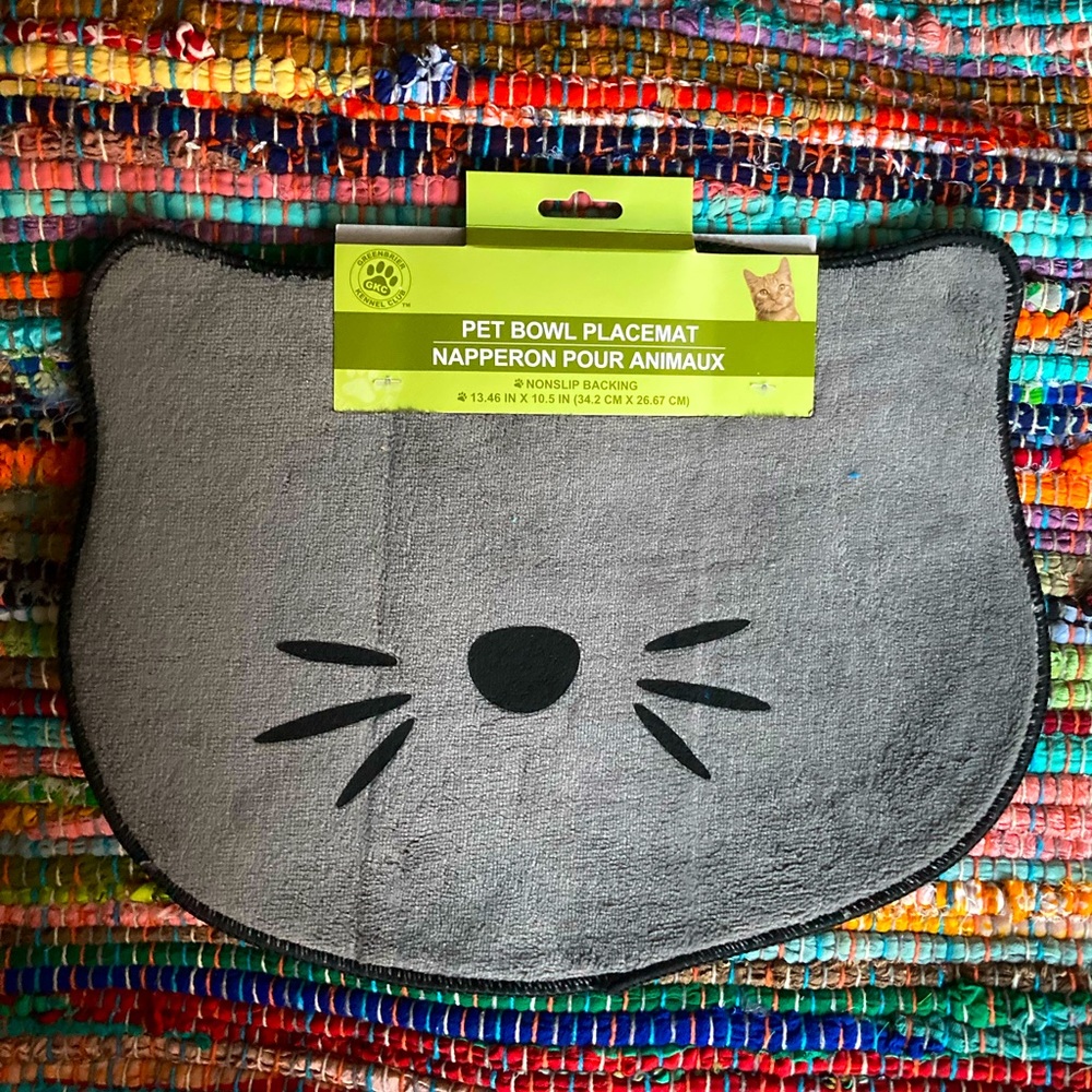 NWT Food Bowl Placement Mat Grey Cat π€ - Picture 1 of 4